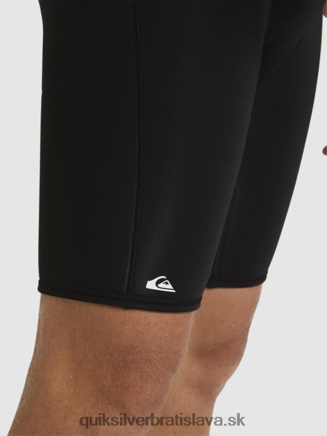2/2 mm kombinéza so zipsom na každodenné cvičenie s krátkym rukávom Quiksilver muži B80HXR1433 čierny/delový kov
