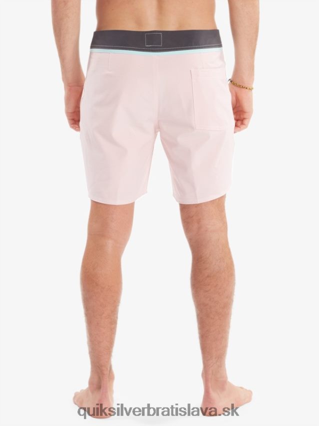 Solid snap 17 recyklovaných šortiek Quiksilver muži B80HXR1829 jemne ružová