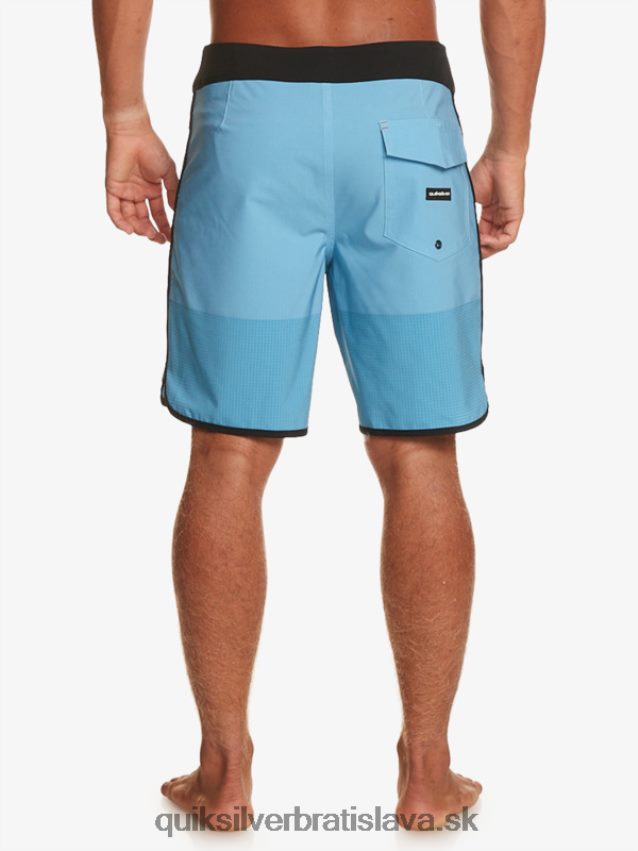 highlite hrebenatka 19 boardshorts Quiksilver muži B80HXR17 azúrovo modrá