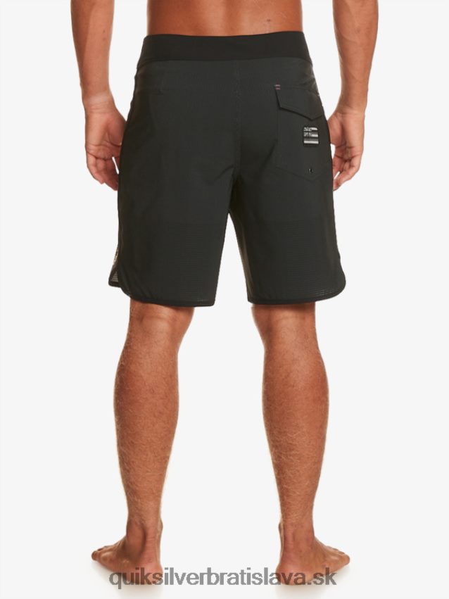 highlite hrebenatka 19 boardshorts Quiksilver muži B80HXR21 čierna