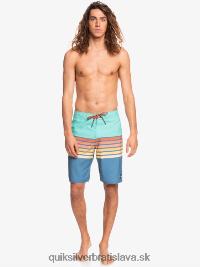 každodenné plážové šortky s bobtnavým videním Quiksilver muži B80HXR1619 bazénová modrá