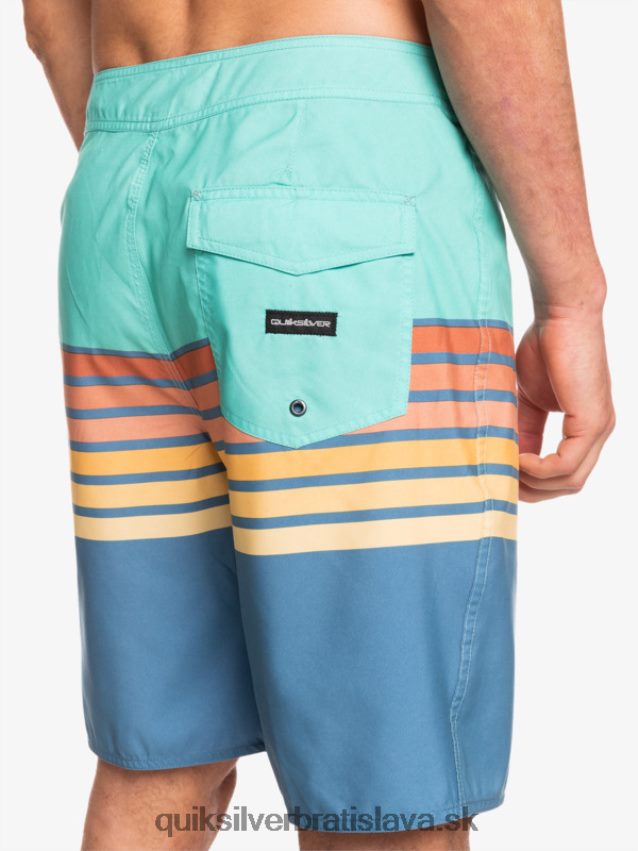 každodenné plážové šortky s bobtnavým videním Quiksilver muži B80HXR1619 bazénová modrá