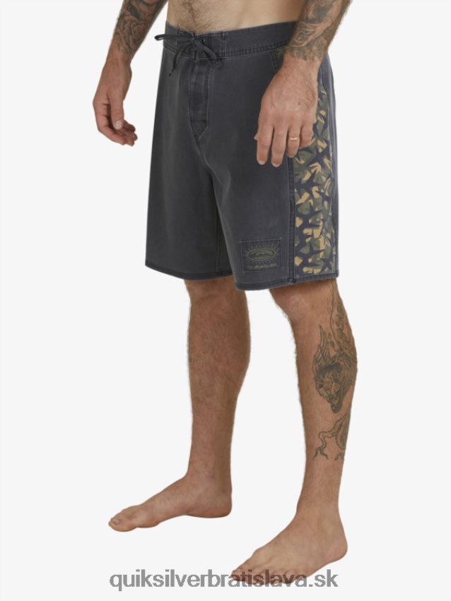 šortky surfsilk arch 18 Quiksilver muži B80HXR1697 čierna