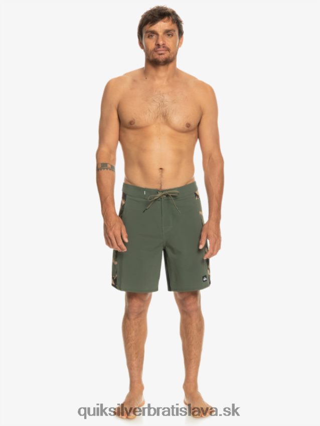 šortky surfsilk arch 18 Quiksilver muži B80HXR312 camo