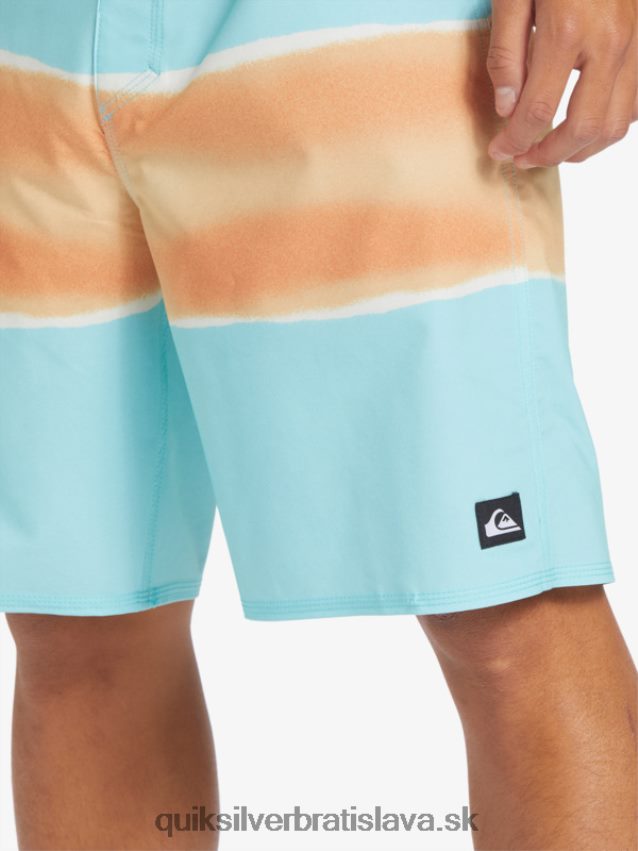 surfsilk air brush 19 boardshorts Quiksilver muži B80HXR644 anjelská modrá