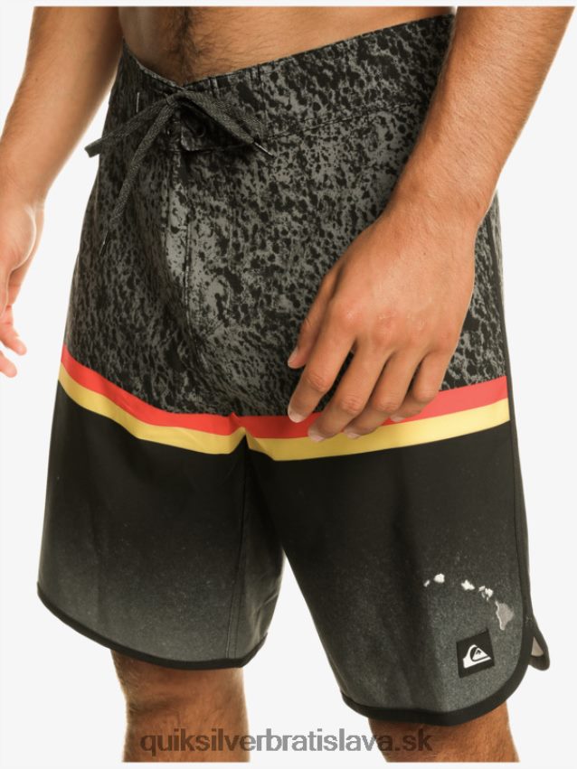 surfsilk division scallop 19 boardshorts Quiksilver muži B80HXR1395 čierna