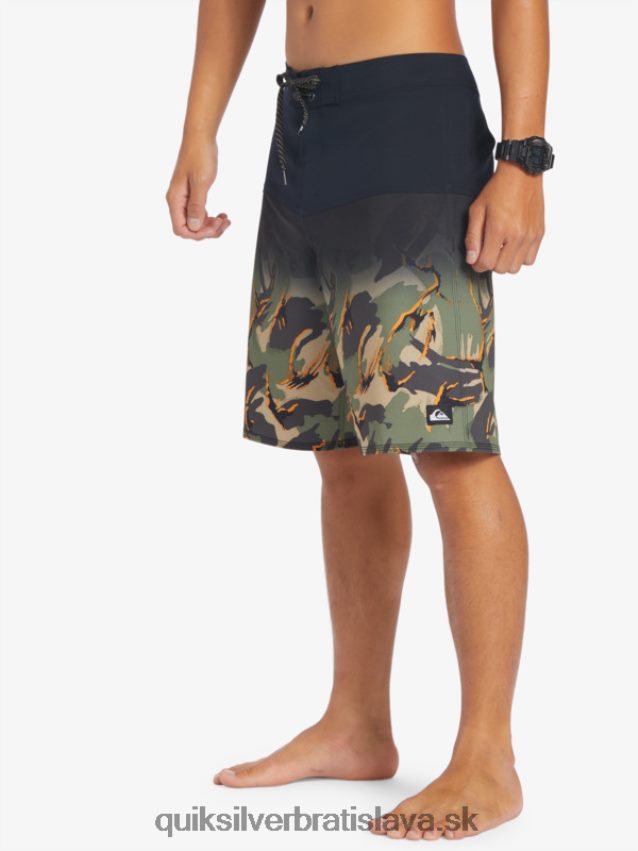 surfsilk panel 20 boardshorts Quiksilver muži B80HXR131 čierna