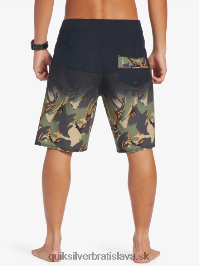 surfsilk panel 20 boardshorts Quiksilver muži B80HXR131 čierna