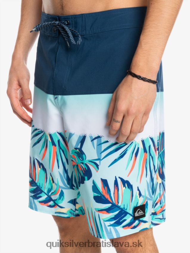 surfsilk panel 20 boardshorts Quiksilver muži B80HXR1456 insígnie modrá