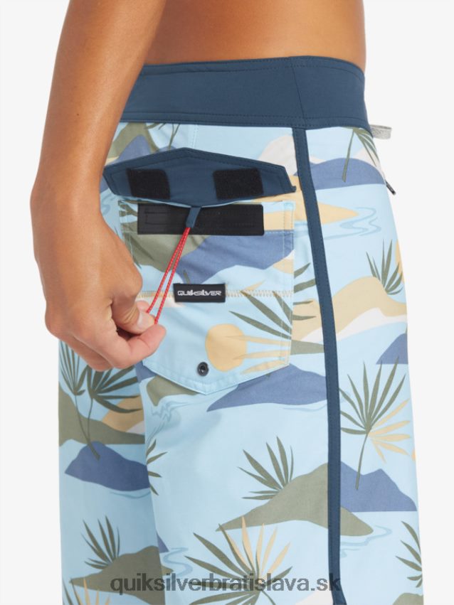 surfsilk scallop 19 boardshorts Quiksilver muži B80HXR218 modrá obloha