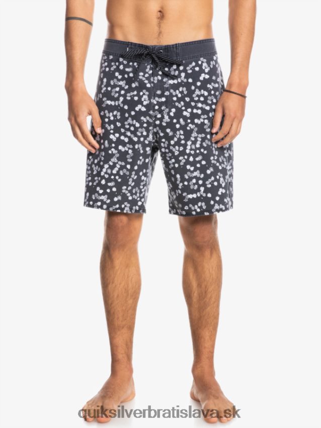 surfsilk vypral 18 kraťasov Quiksilver muži B80HXR1755 čierna