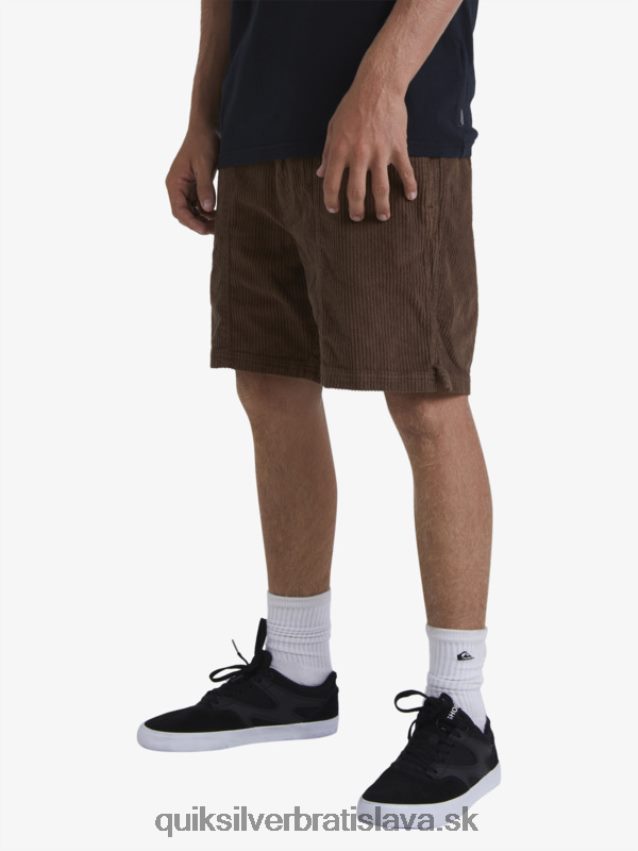 vodácke manšestrové šortky Quiksilver muži B80HXR875 temná zem